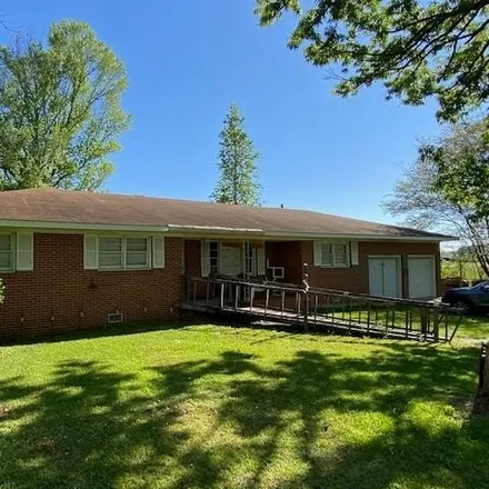 Buy this 3 bed house on Pineknot Road in Ashburn, GA 31714