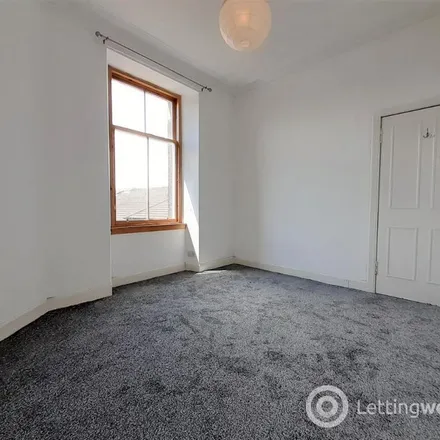 Image 7 - Perfect Hair, 185 Great Junction Street, City of Edinburgh, EH6 5LQ, United Kingdom - Apartment for rent