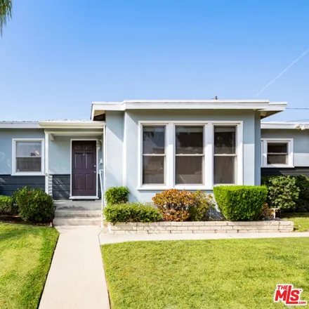 Buy this 3 bed house on 13117 Psomas Way in Los Angeles, CA 90066