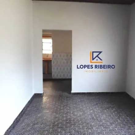 Rent this 3 bed house on Rua Carlos Gomes in Vila Godoy, Santa Bárbara d'Oeste - SP