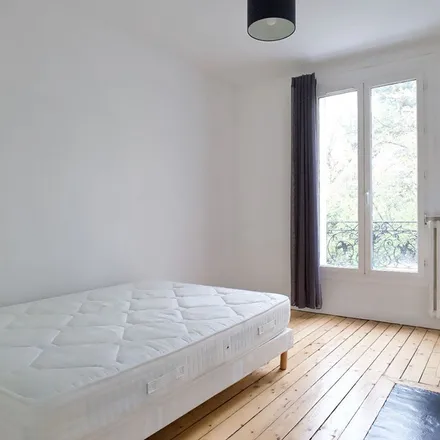 Rent this 6 bed apartment on Boucherie Martin in 1 Rue des Boudoux, 92400 Courbevoie