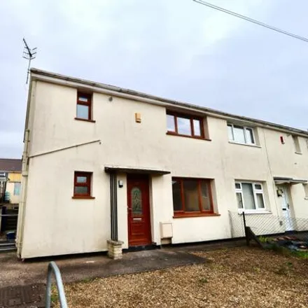 Image 4 - Mandeg, Treharris, CF46 6DF, United Kingdom - Duplex for rent