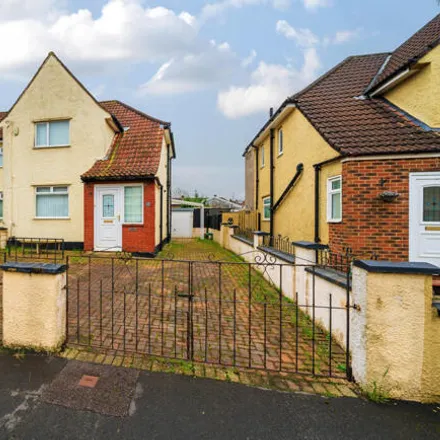 Buy this 3 bed duplex on 48 Knighton Road in Bristol, BS10 5SG