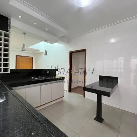 Buy this 3 bed house on Rua Thomaz Retes in Varginha - MG, 37014-400