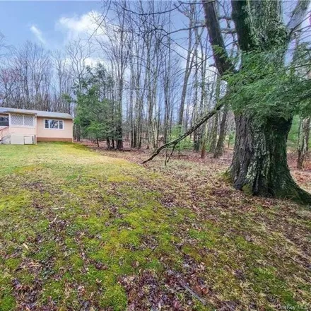 Buy this 3 bed house on 283 Old Glen Wild Road in Fallsburg, Sullivan County