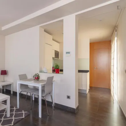 Image 9 - Madrid, Tuc Tuc, Calle de Sandoval, 28010 Madrid - Apartment for rent