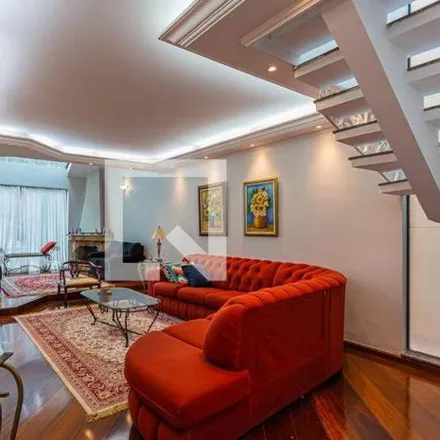 Rent this 3 bed house on Academia Gerson Doria in Rua Alcides de Queirós, Casa Branca