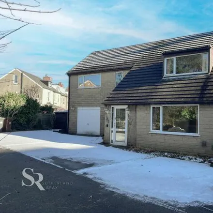 Buy this 4 bed house on unnamed road in Chapel-en-le-Frith, SK23 9RN