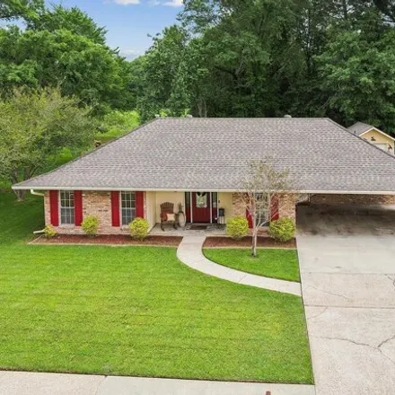 Image 2 - 9030 Rushwood Drive, Tanglewood, Central, LA 70818, USA - House for sale