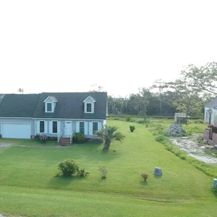 Image 1 - 221 Straits Drive, Straits, Carteret County, NC 28516, USA - House for sale