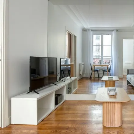 Rent this 1 bed apartment on 16 Rue Pierre Demours in 75017 Paris, France