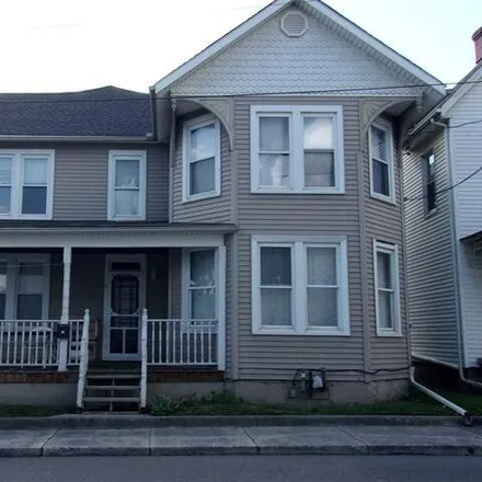 Buy this 6 bed duplex on 26 Water Street in Everett, PA 15537