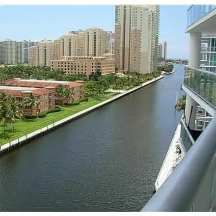 Rent this 3 bed apartment on Thunder Boat Row in Northeast 29th Avenue, Aventura