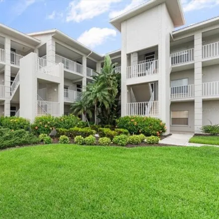 Buy this 2 bed condo on 9621 Club South Circle in Sarasota County, FL 34238