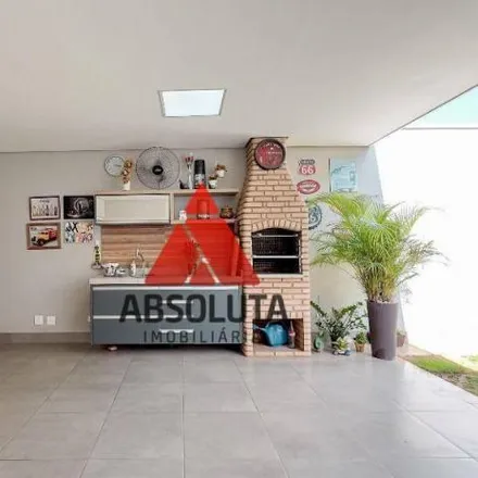Buy this 3 bed house on Rua Professor José da Cunha Raposo in São Manoel, Americana - SP