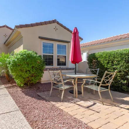 Image 3 - 13701 West Nogales Drive, Maricopa County, AZ 85375, USA - House for sale