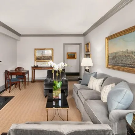 Image 3 - 142 East 71st Street, New York, NY 10021, USA - Townhouse for sale