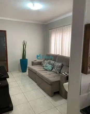 Buy this 2 bed house on Rua Teixeira Soares in Vila Marisa, São Paulo - SP