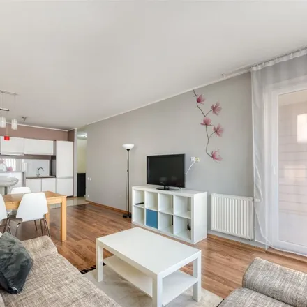 Rent this 2 bed apartment on Karolewska 13D in 90-560 Łódź, Poland