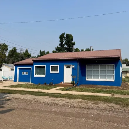 Image 1 - 1019 4th Avenue South, Lewistown, MT 59457, USA - House for sale