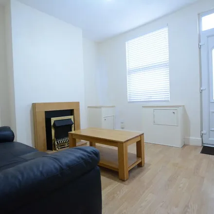 Rent this 2 bed apartment on Basfords Conservatories in Nottingham Road, Nottingham