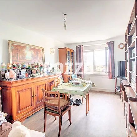 Rent this 3 bed apartment on Pozzo in Rue Paul Poirier, 50400 Granville
