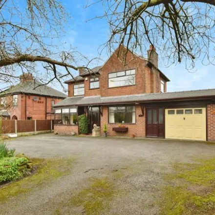 Buy this 3 bed house on High Lane in Newcastle-under-Lyme, ST7 8BS