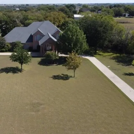 Buy this 4 bed house on West Woodridge Drive in Ellis County, TX