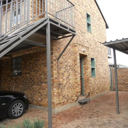 Rent this 1 bed apartment on Bloulelie Street in Sinoville, Pretoria