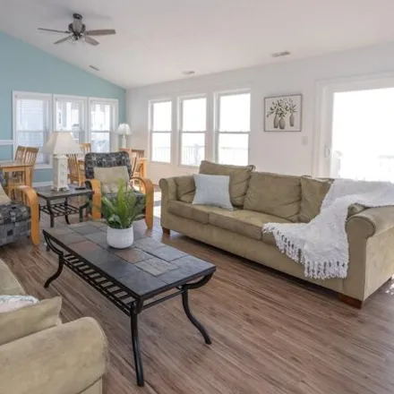 Image 7 - 389 New River Inlet Road, North Topsail Beach, NC 28460, USA - House for sale