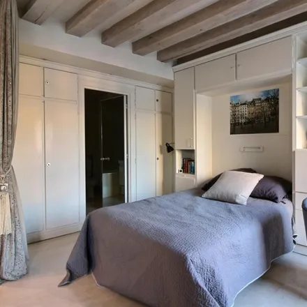 Rent this studio apartment on 67 Rue Saint-Louis en l'Île in 75004 Paris, France