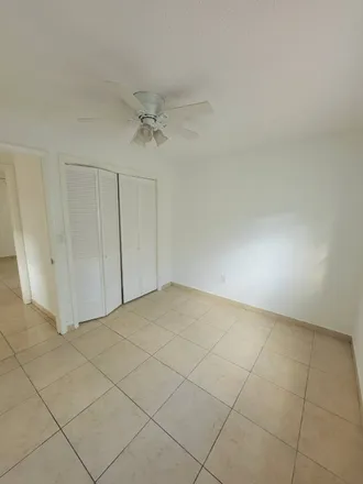 Image 3 - 1200 Southwest 78th Avenue, Westchester, Miami-Dade County, FL 33144, USA - Townhouse for rent