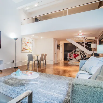 Image 2 - 165 Perry Street, New York, NY 10014, USA - Loft for sale