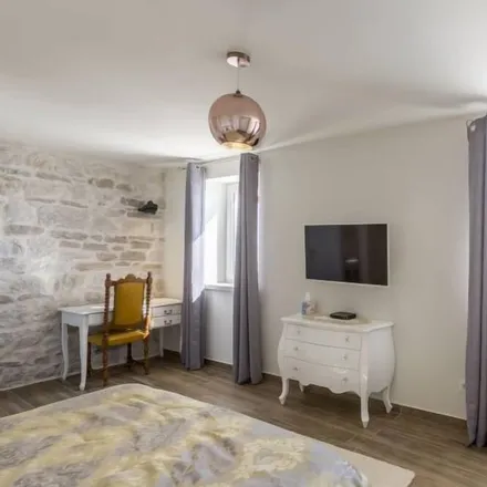 Rent this 2 bed duplex on Brza cesta Split-Omiš D8 in 21292 Srinjine, Croatia