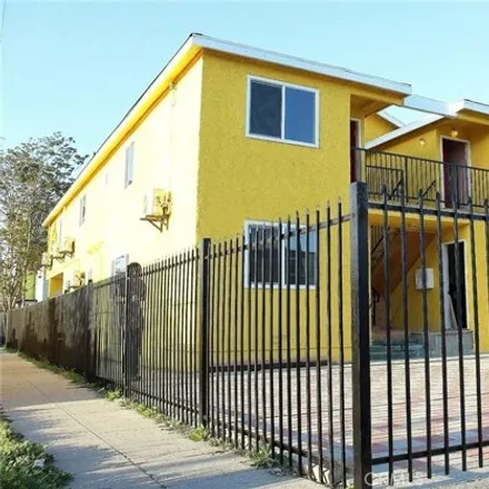 Rent this studio apartment on 3745 Raymond Avenue in Los Angeles, CA 90007