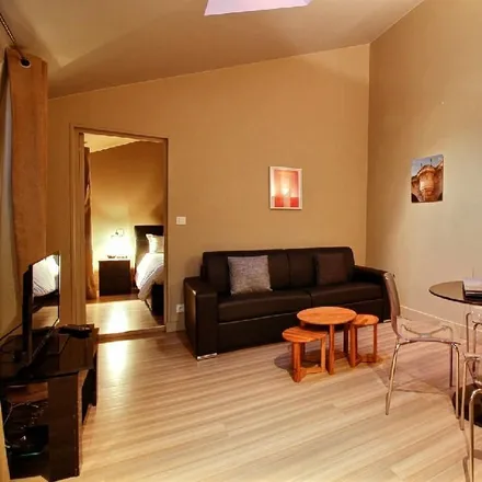 Image 5 - 31 Rue Boissy d'Anglas, 75008 Paris, France - Apartment for rent