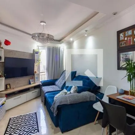Buy this 2 bed apartment on Rua José Thimóteo da Silva in Padroeira, Osasco - SP