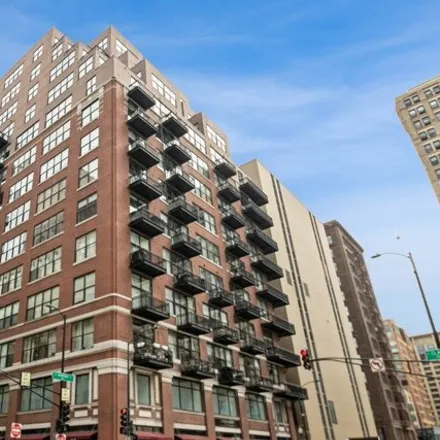 Rent this 2 bed condo on Harrison Street Lofts in 80 West Harrison Street, Chicago