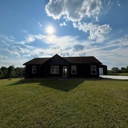 Buy this 3 bed house on 3772 Beasleys Bend Road in Lebanon, TN 37087