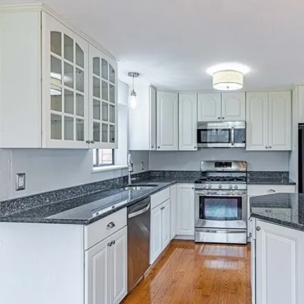 Image 3 - West Meadow Road, West Parish, Haverhill, MA 01831, USA - Condo for sale