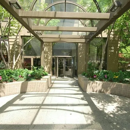 Image 1 - Madison Green Residential Plaza, East 23rd Street, New York, NY 10010, USA - Apartment for rent