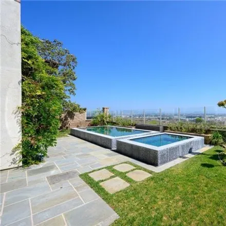 Image 2 - 7577 Coastal View Dr, Los Angeles, California, 90045 - House for rent