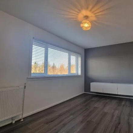 Image 4 - Carnoustie Crescent, Newlandsmuir, East Kilbride, G75 8TE, United Kingdom - Apartment for rent