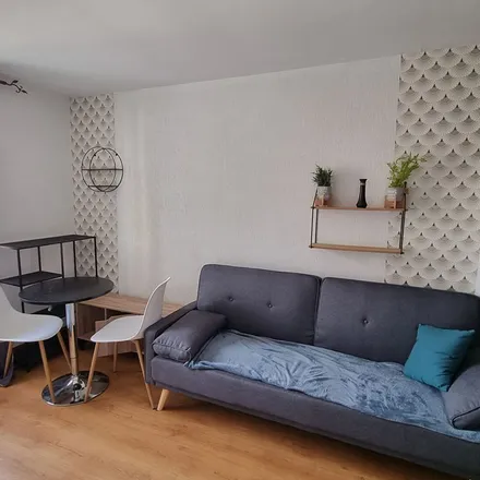 Rent this 1 bed apartment on La Blottière in Rue du Chanoine Brillouet, 49620 La Pommeraye