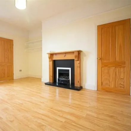 Image 2 - Hotspur Street, Newcastle upon Tyne, NE6 5BH, United Kingdom - Apartment for sale