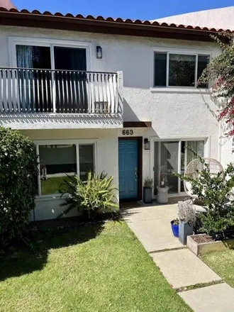 Image 3 - 657 South Cedros Avenue, Solana Beach, CA 92075, USA - House for rent