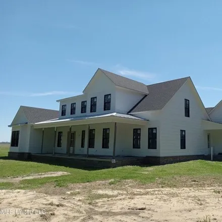 Buy this 6 bed house on Bayou Drive in Indianola, MS 38751