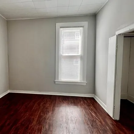 Image 7 - 1029 Thomas Street, Oak Park, IL 60302, USA - Apartment for rent