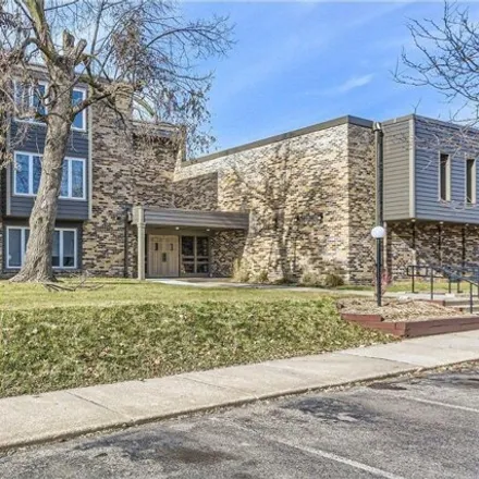 Buy this 3 bed condo on 450 Ford Rd Unit 118 in Saint Louis Park, Minnesota