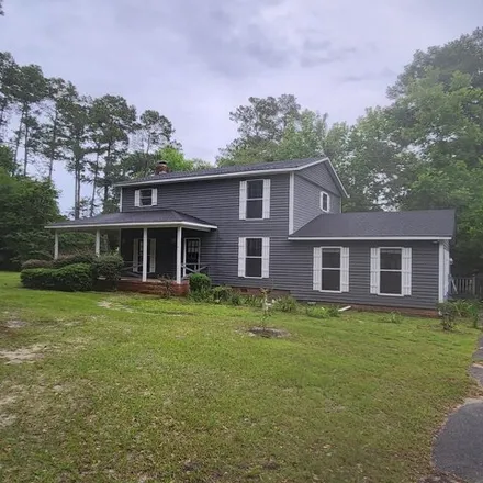 Buy this 3 bed house on 142 Lake View Drive in Thomasville, GA 31792
